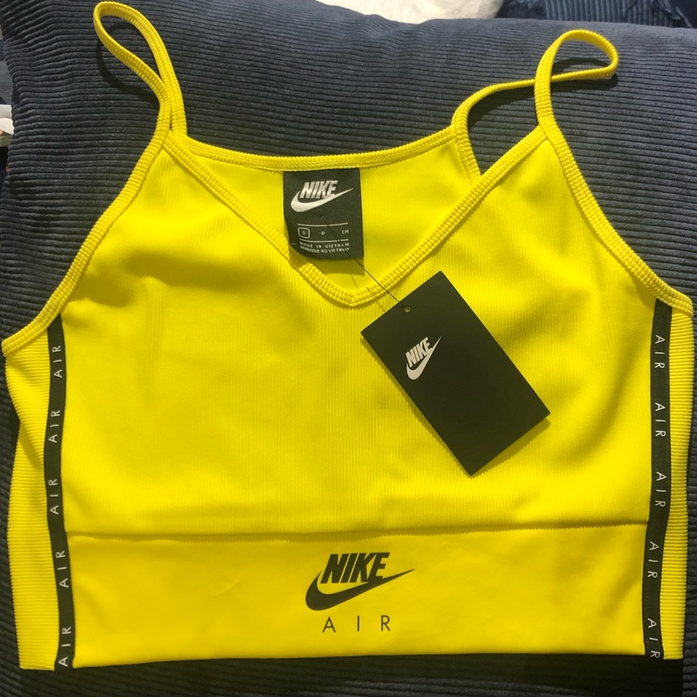 Nike Crop tank